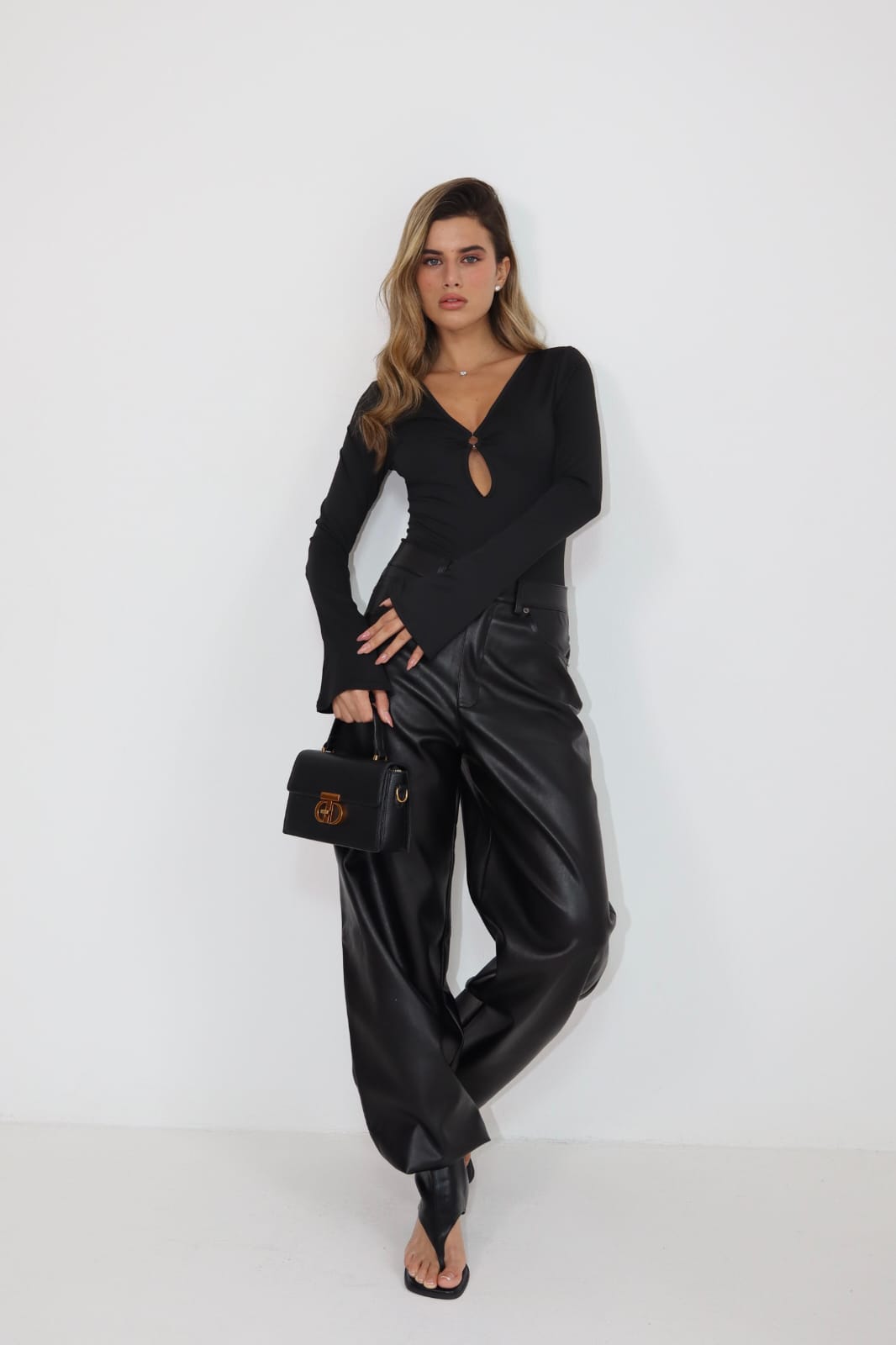 WhatsApp Image 2025-12-13 at 20.24.34 (1)