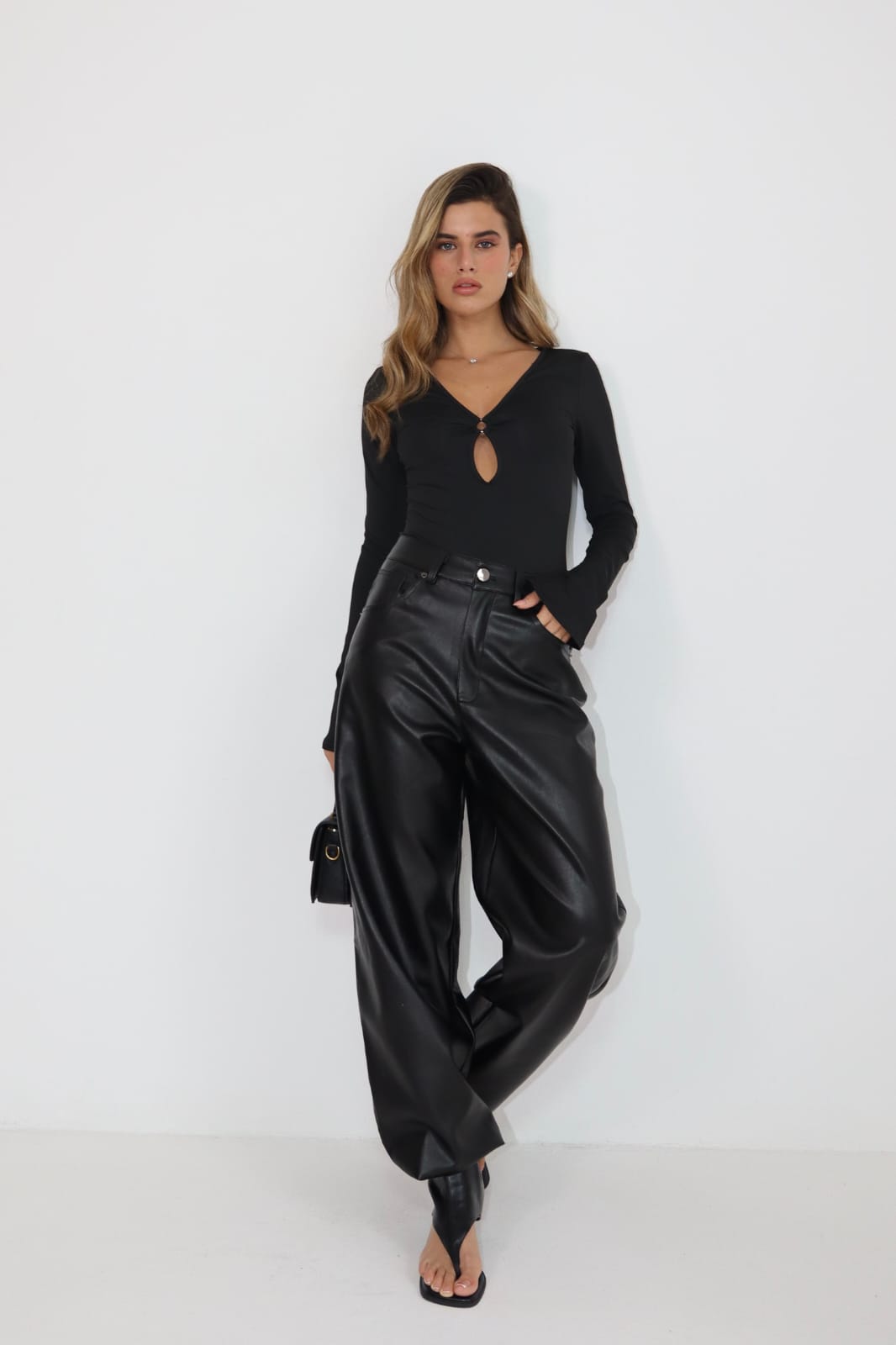 WhatsApp Image 2025-12-13 at 20.24.36 (1)