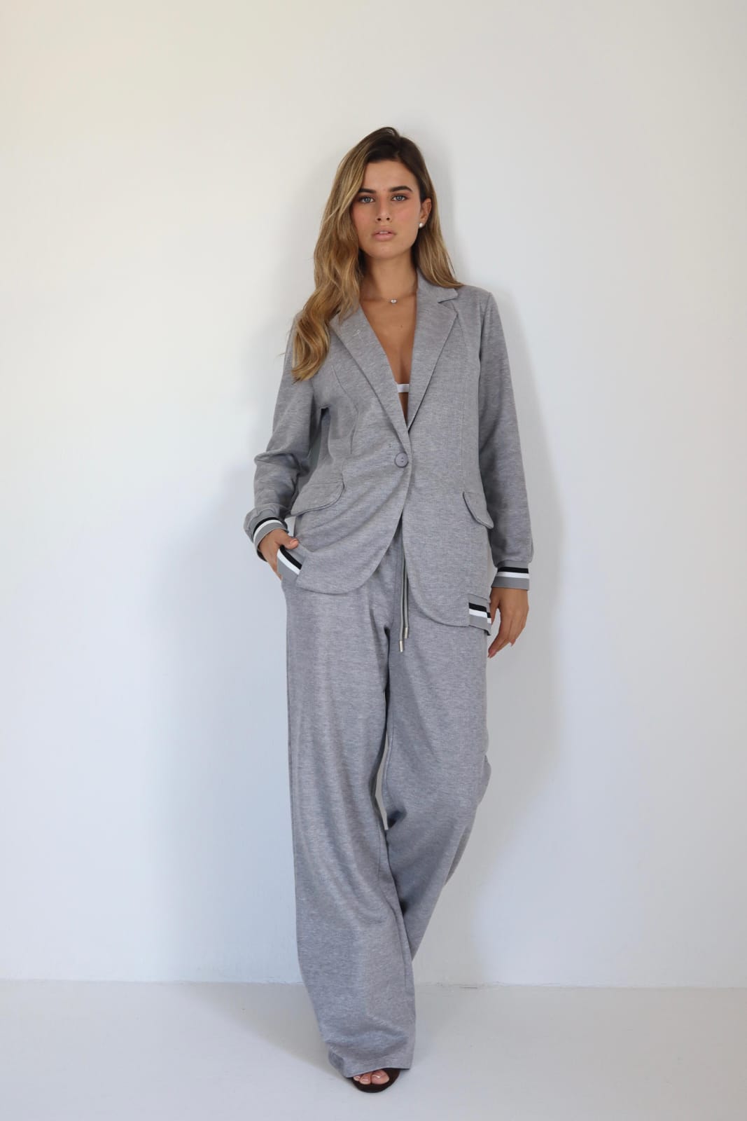 WhatsApp Image 2025-12-13 at 20.26.38 (3)