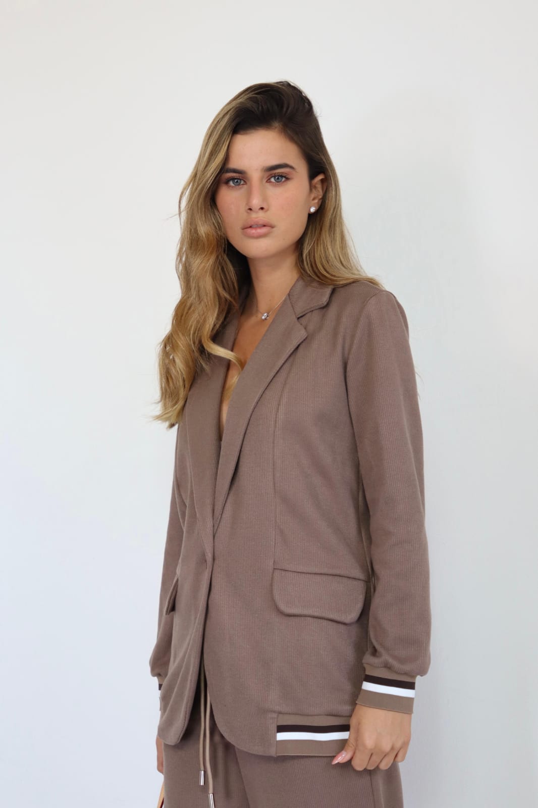 WhatsApp Image 2025-12-13 at 20.26.47