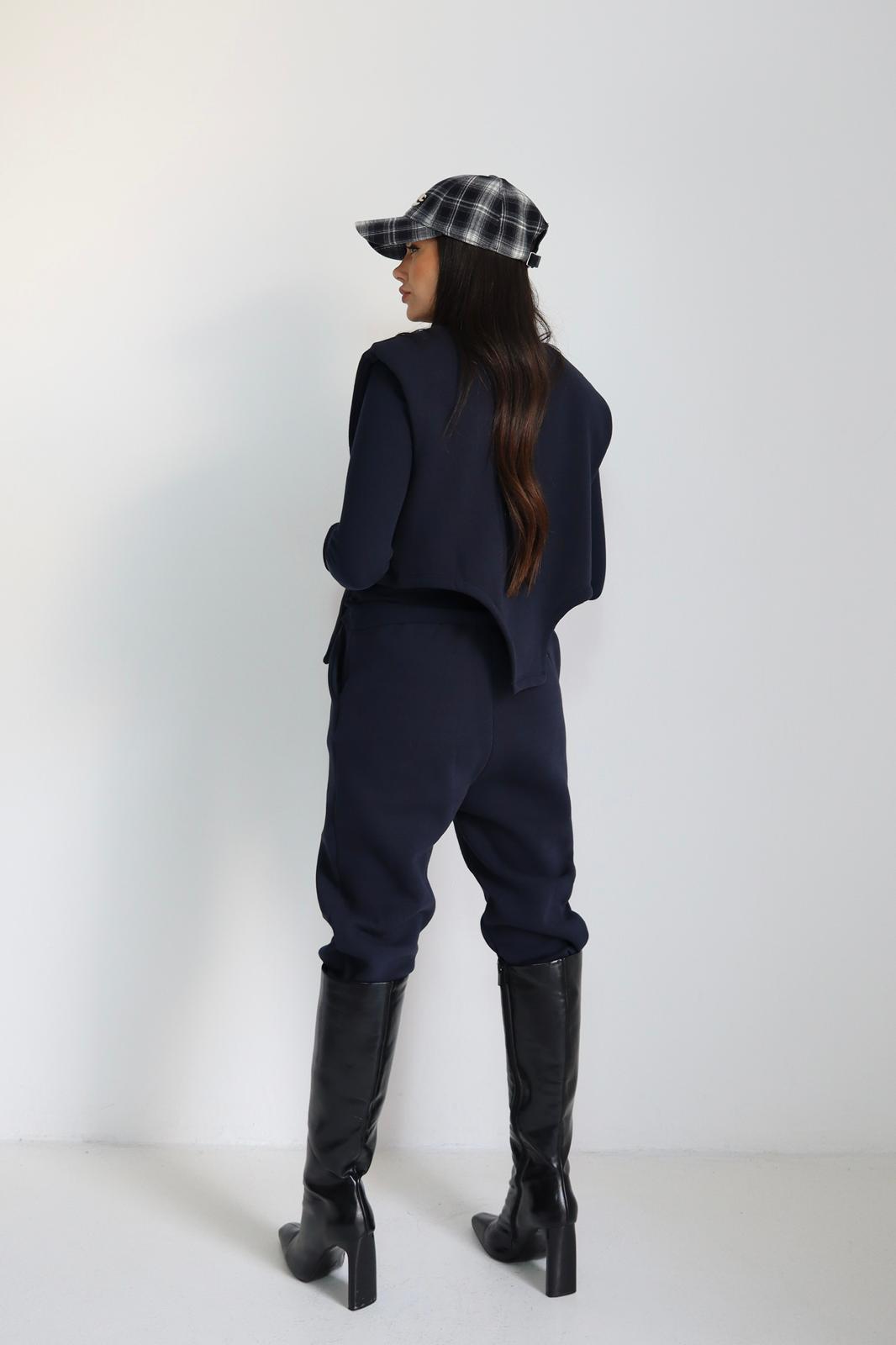 WhatsApp Image 2026-01-06 at 16.44.37 (2)