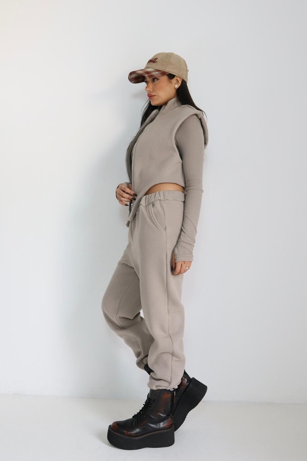 WhatsApp Image 2026-01-06 at 16.44.39 (1)