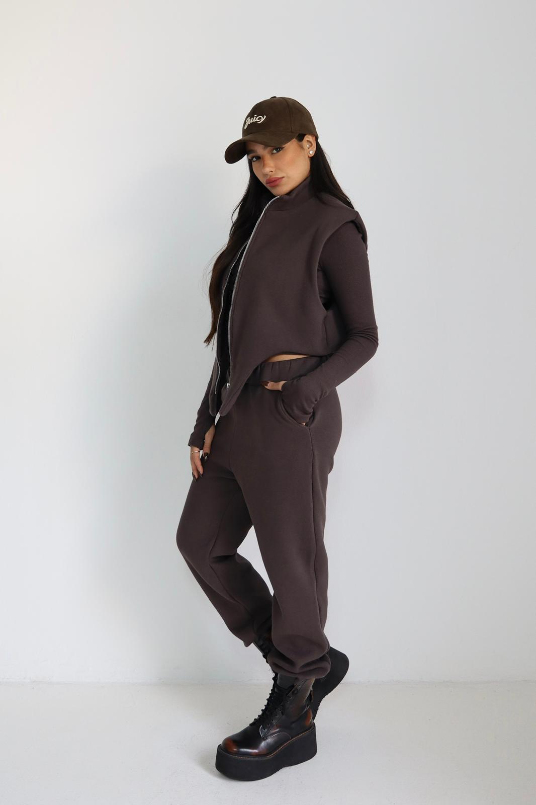 WhatsApp Image 2026-01-06 at 16.44.41 (2)