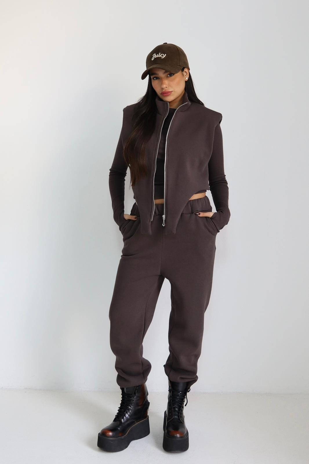 WhatsApp Image 2026-01-06 at 16.44.44